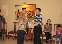 CNTIC Deputy Director Mr Shan Wei Celebrated Idul Fitri with Indonesian Office Local Employees