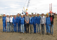 4月8日，中技公司单伟副总裁赴阿迪帕拉电站项目现场对桩基施工、进场道路建设、场平回填以及海工码头施工等工作进行了部署和指导。